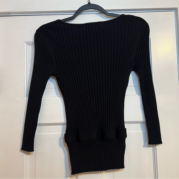 #75 WILLI SMITH SLENDER BUCKLE DETAIL RIBBED SWEATER $80 - Picture 2 of 4